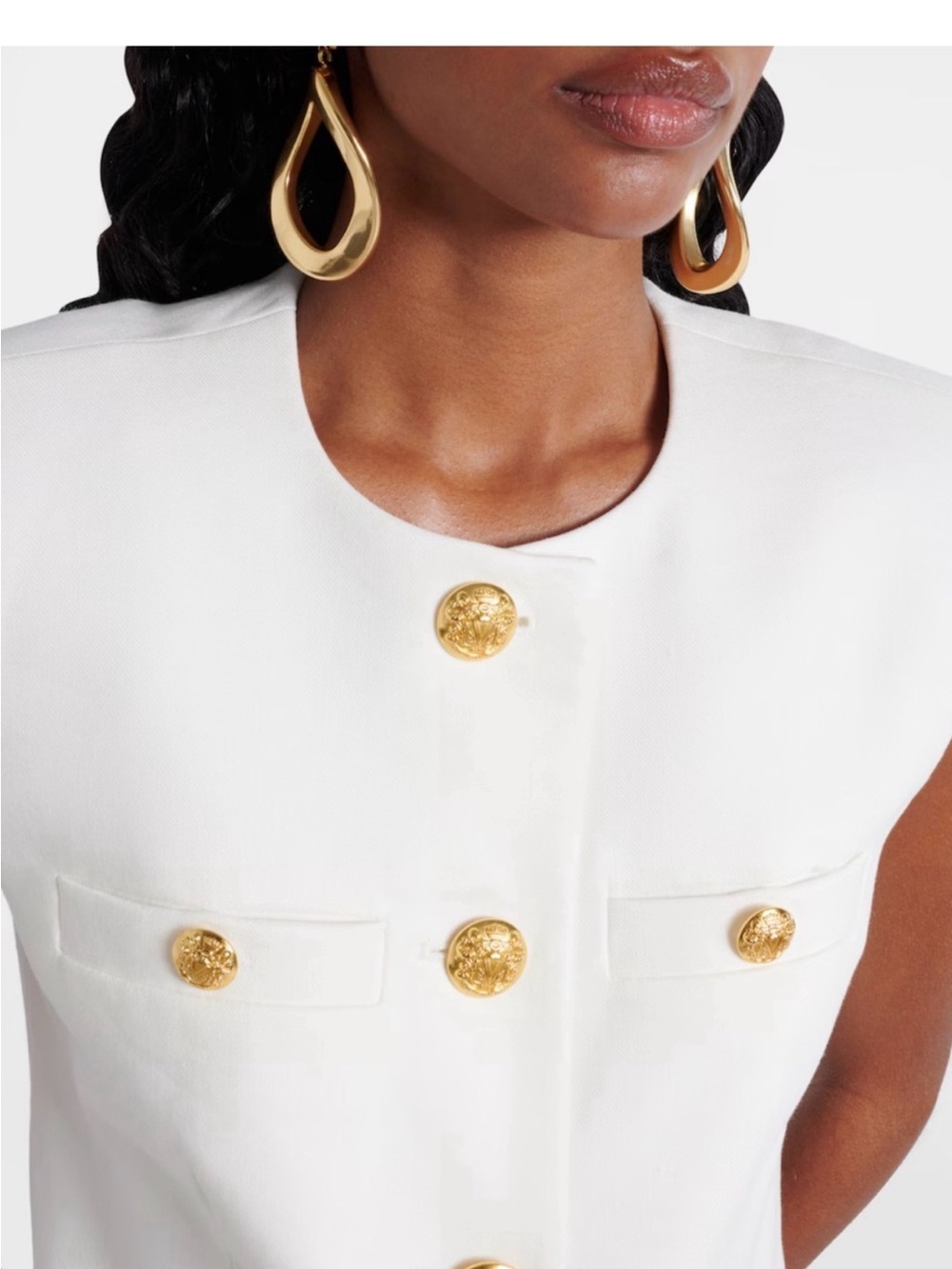 NEW VERONICA BEARD White Tamara Sleeveless Vest with Gold Medallion Miller 8 - Picture 4 of 13